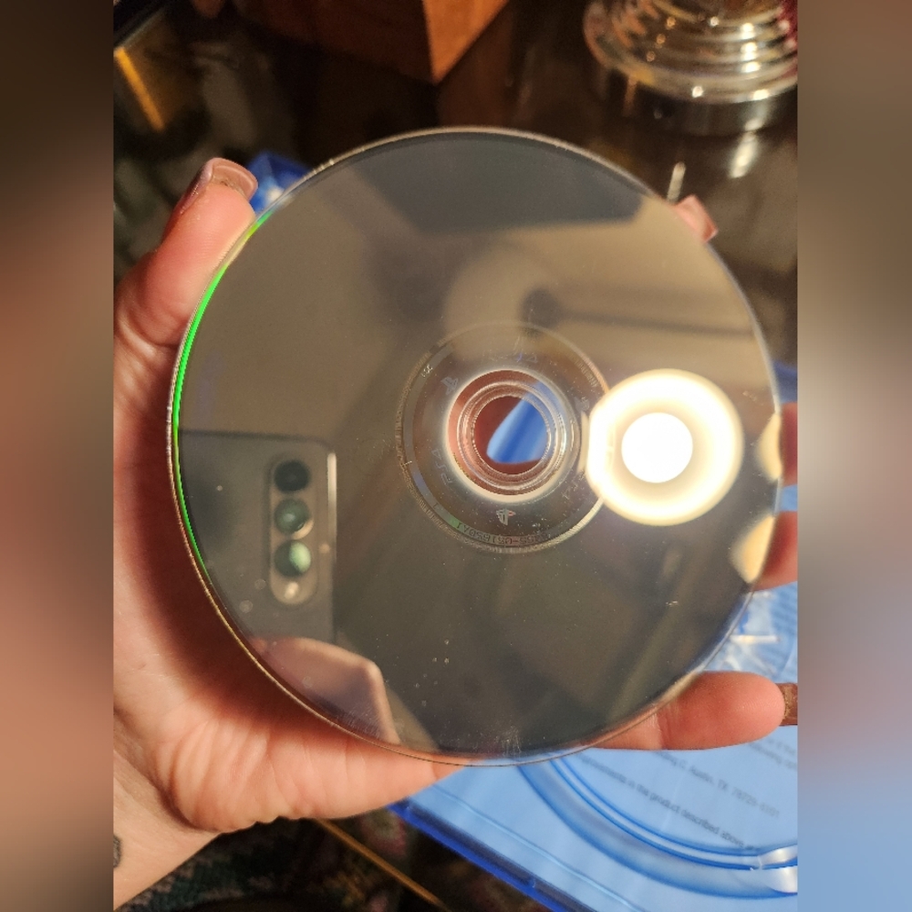 The Sims 4 (PS4) - Blue Case - Picture 3 of 4